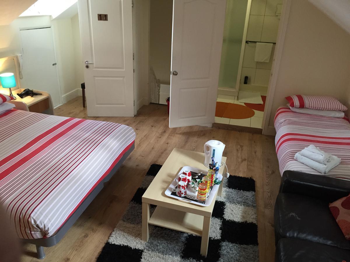 Inn On The Broadway Woking Dış mekan fotoğraf
